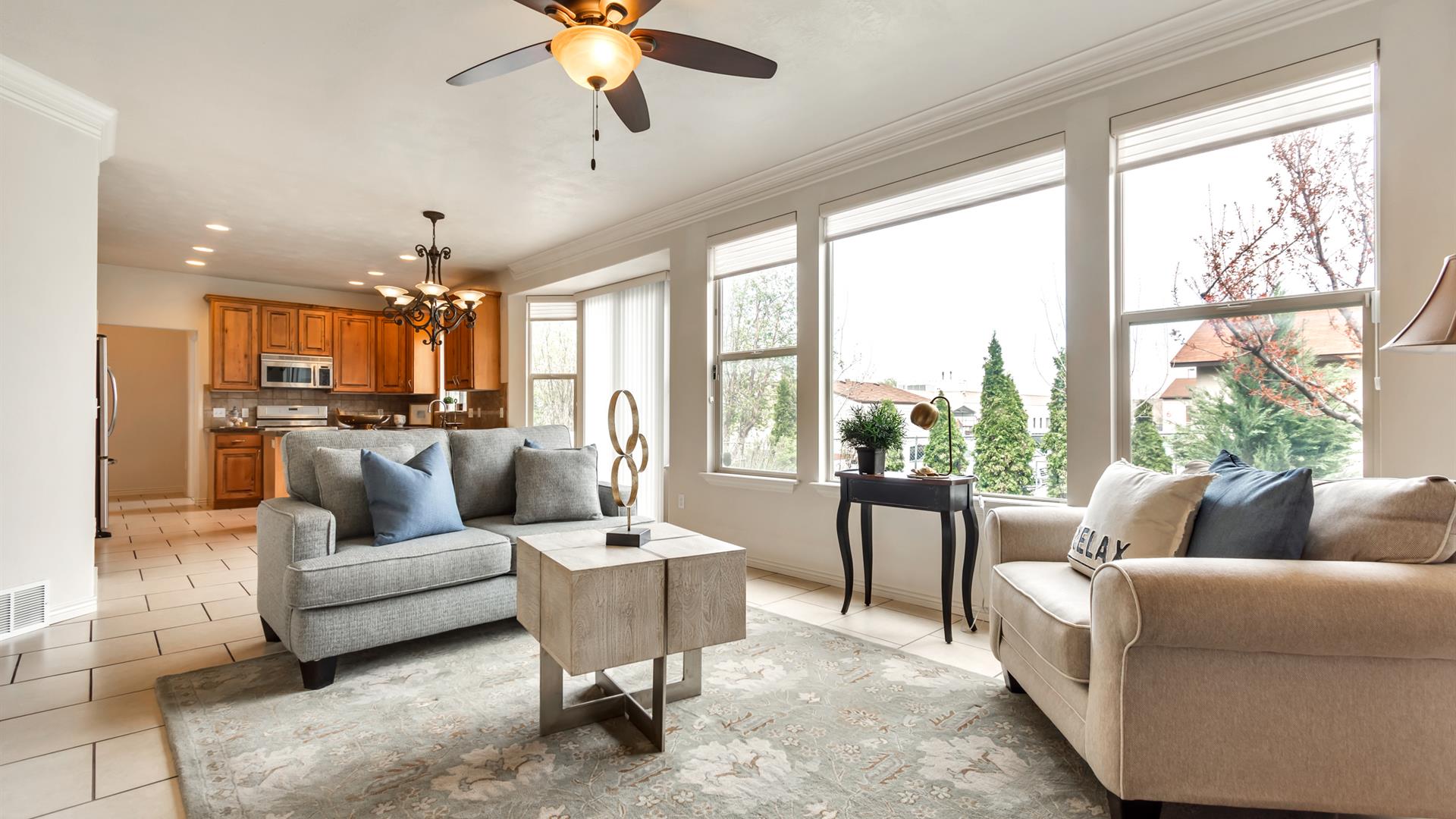 Whisper Cove Rd Secret's Out